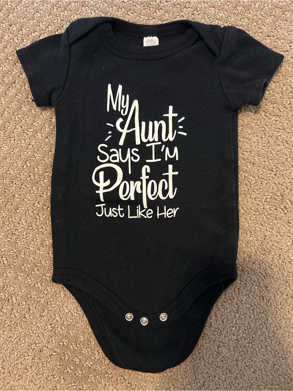 Black 'My Aunt Says I'm Perfect' Baby Bodysuit